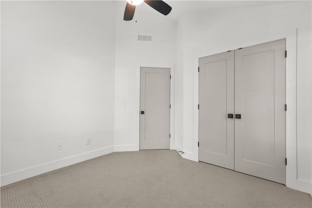 Atlanta, Georgia, 30315, United States, 3 Bedrooms Bedrooms, ,3 BathroomsBathrooms,Residential,For Sale,1966539