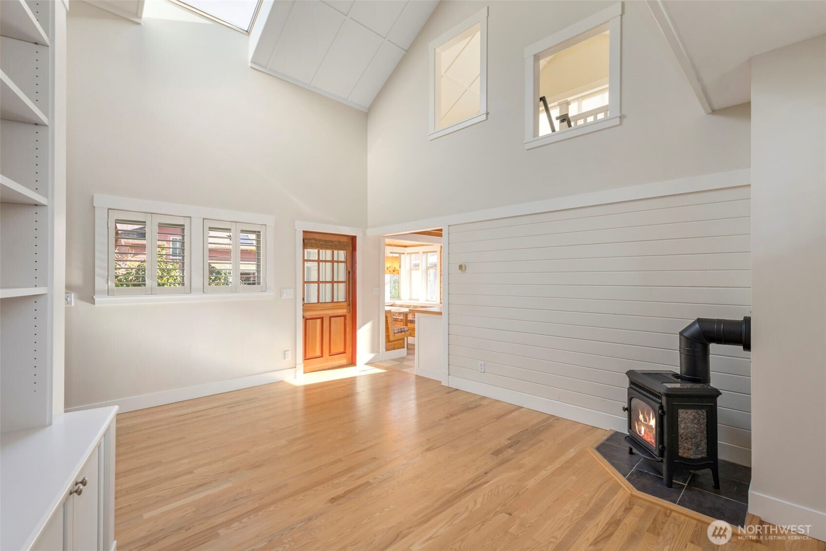 Port Townsend, Washington, 98368, United States, 2 Bedrooms Bedrooms, ,1 BathroomBathrooms,Residential,For Sale,1989470