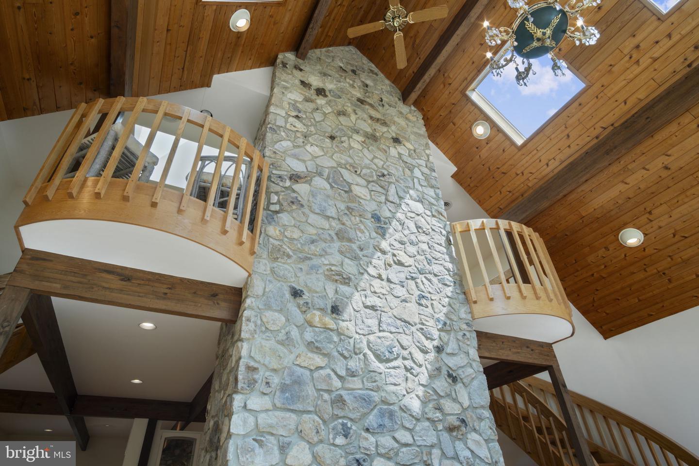 Frederick, Maryland, 21702, United States, 4 Bedrooms Bedrooms, ,3 BathroomsBathrooms,Residential,For Sale,1989312