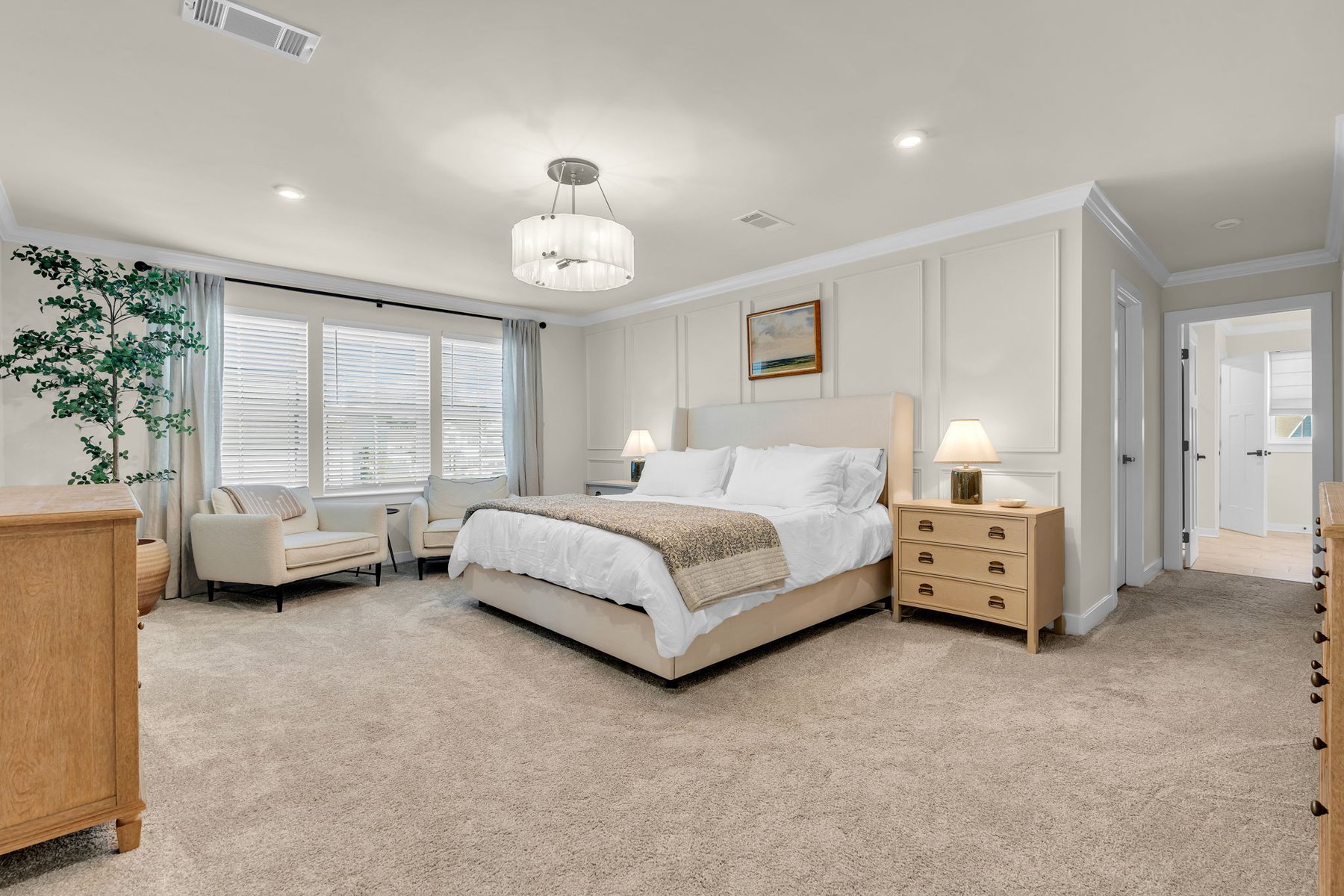 Newer Construction Home with Sophisticated Designer Upgrades - 物件實景