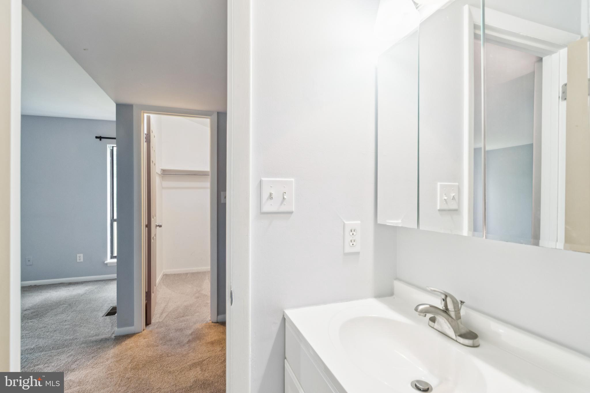 Columbia, Maryland, 21044, United States, 3 Bedrooms Bedrooms, ,3 BathroomsBathrooms,Residential,For Sale,1905608