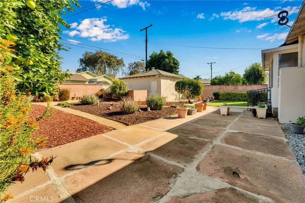 Pomona, California, 91767, United States, 3 Bedrooms Bedrooms, ,1 BathroomBathrooms,Residential,For Sale,2009093