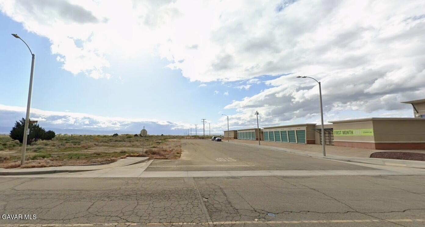 Lancaster, California, 93536, United States, ,Land,For Sale,2025072
