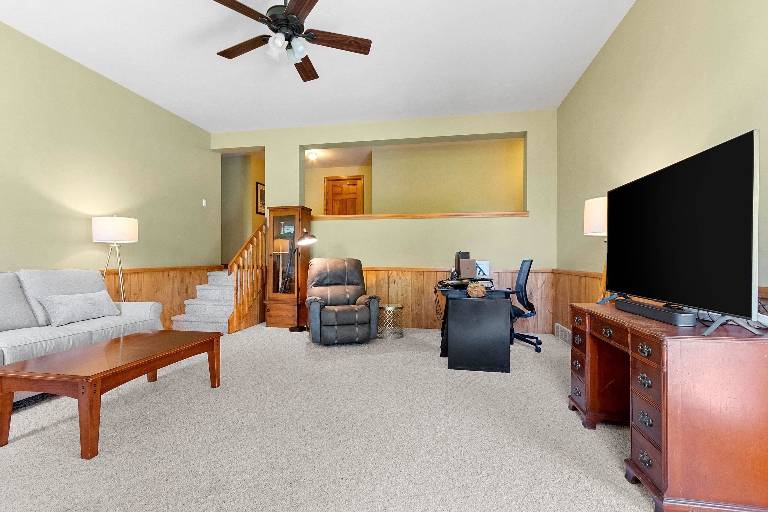 GREEN BAY, Wisconsin, 54302-5254, United States, 5 Bedrooms Bedrooms, ,4 BathroomsBathrooms,Residential,For Sale,1920394