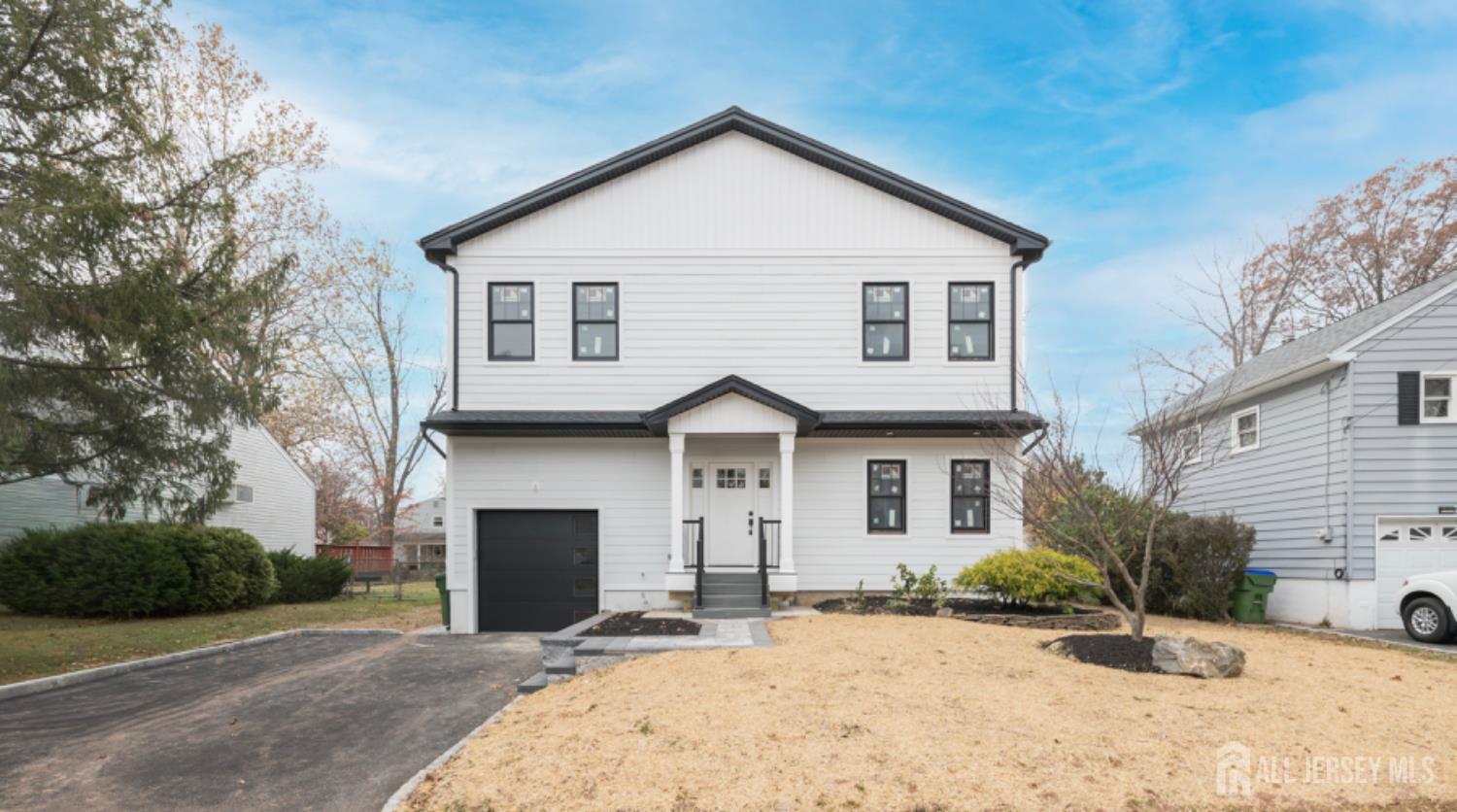 Edison, New Jersey, 08817, United States, 5 Bedrooms Bedrooms, ,4 BathroomsBathrooms,Residential,For Sale,2001535