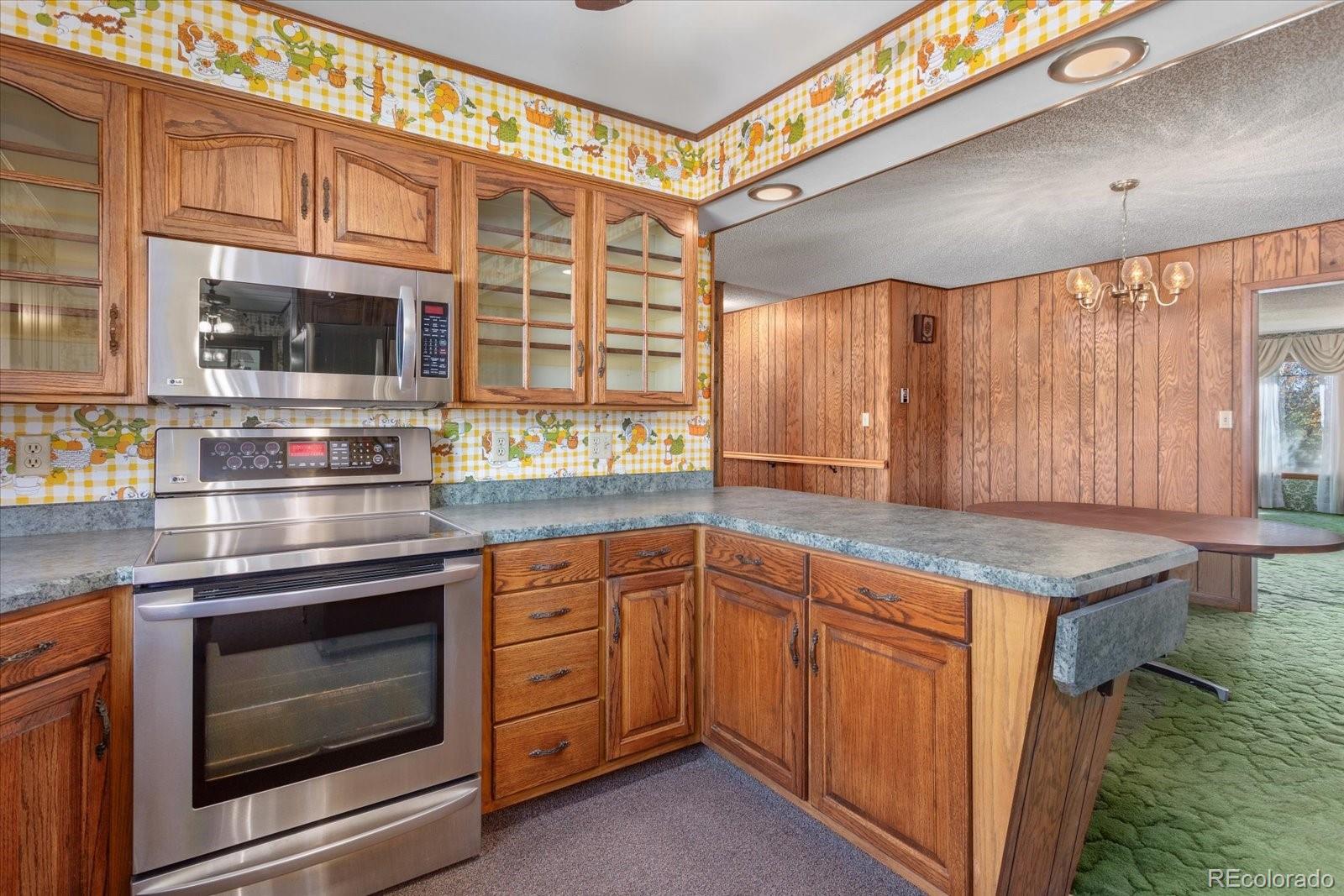 Salida, Colorado, 81201, United States, 4 Bedrooms Bedrooms, ,1 BathroomBathrooms,Residential,For Sale,1985745