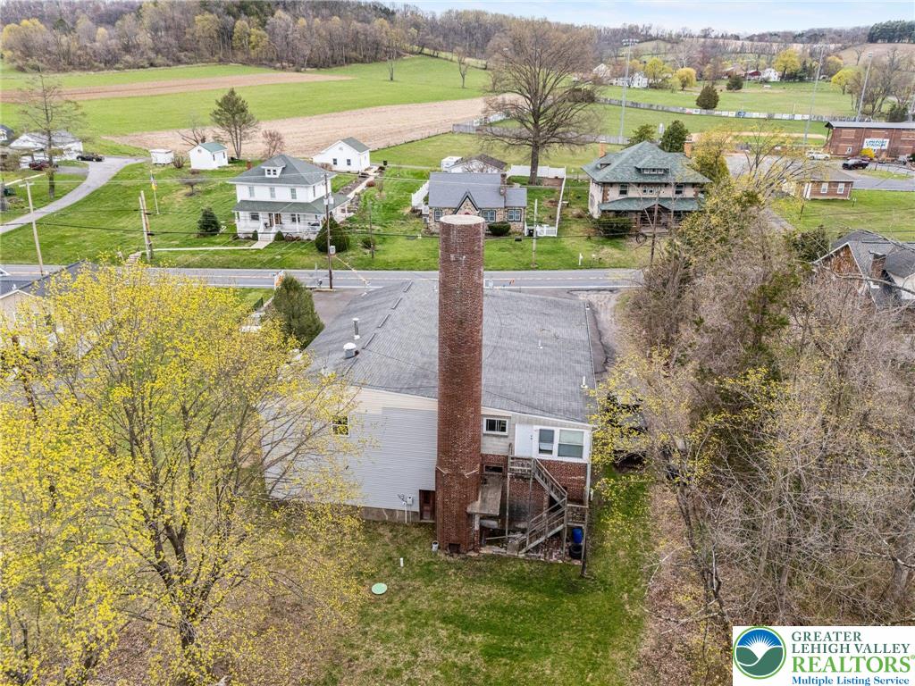 Lower Milford Twp, Pennsylvania, 18036, United States, 2 Bedrooms Bedrooms, ,3 BathroomsBathrooms,Residential,For Sale,1878567