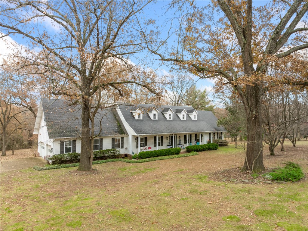 Harrison, Arkansas, 72601, United States, 5 Bedrooms Bedrooms, ,4 BathroomsBathrooms,Residential,For Sale,1934554