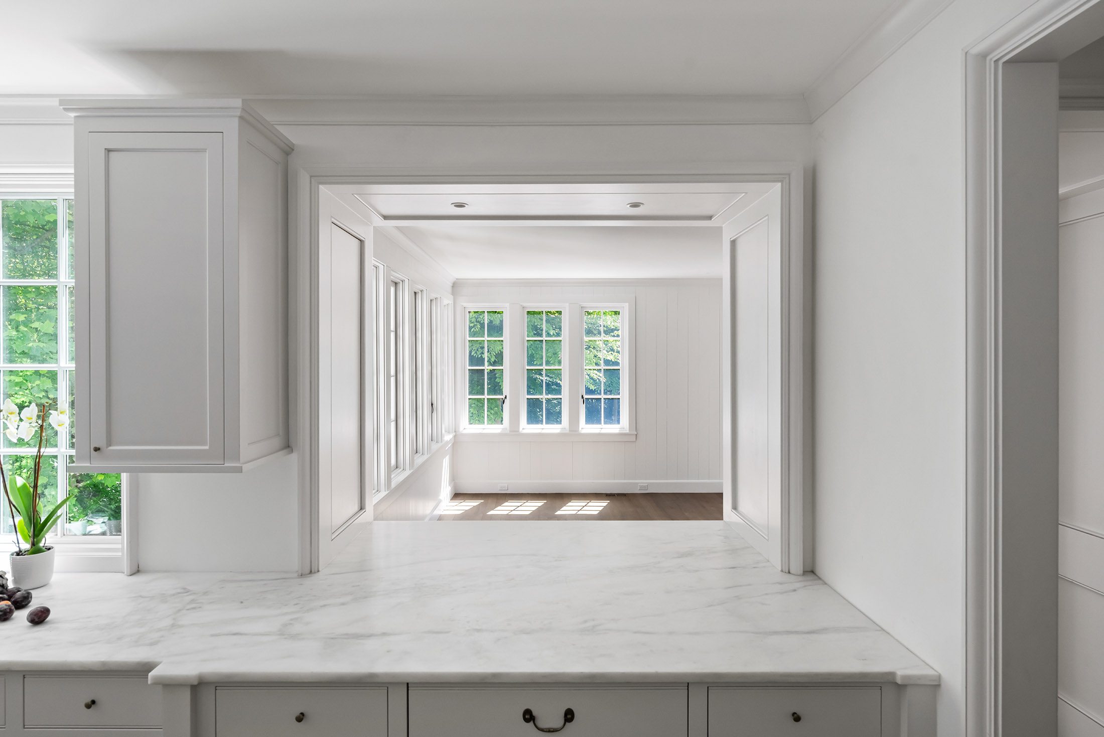  Timeless Architecture and Modern Livability Converge in Tuxedo Park Home - 物件實景