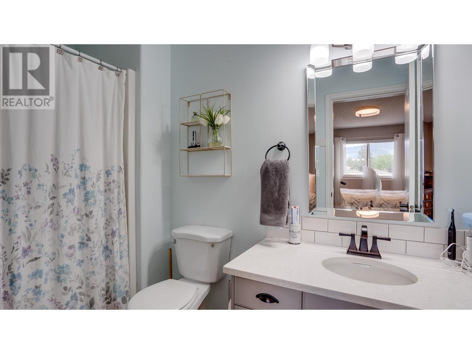 VERNON, British Columbia, V1T 2N4, CA, 3 Bedrooms Bedrooms, ,3 BathroomsBathrooms,Residential,For Sale,1890662