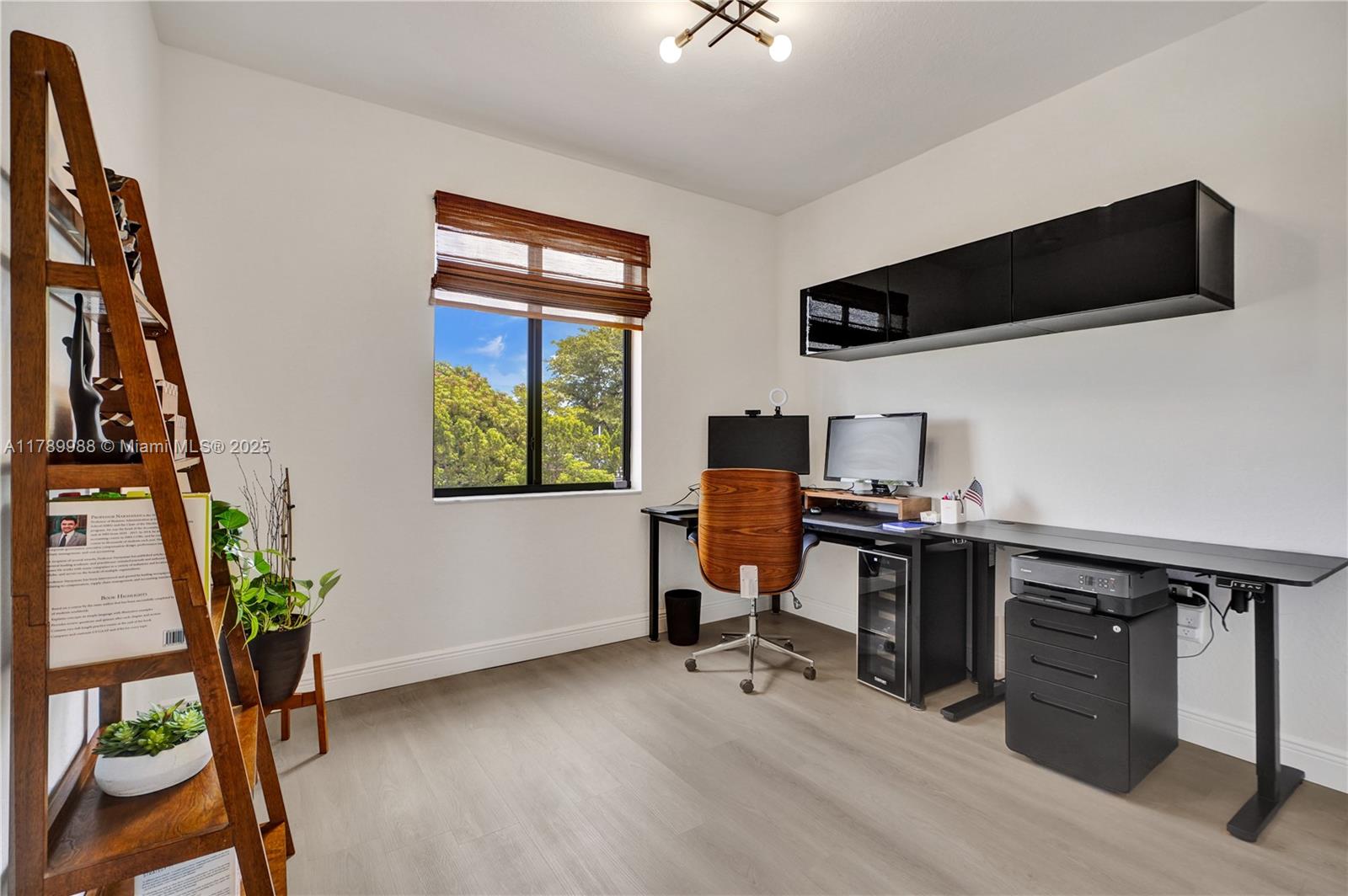 Miami, Florida, 33179, United States, 3 Bedrooms Bedrooms, ,3 BathroomsBathrooms,Residential,For Sale,1784236