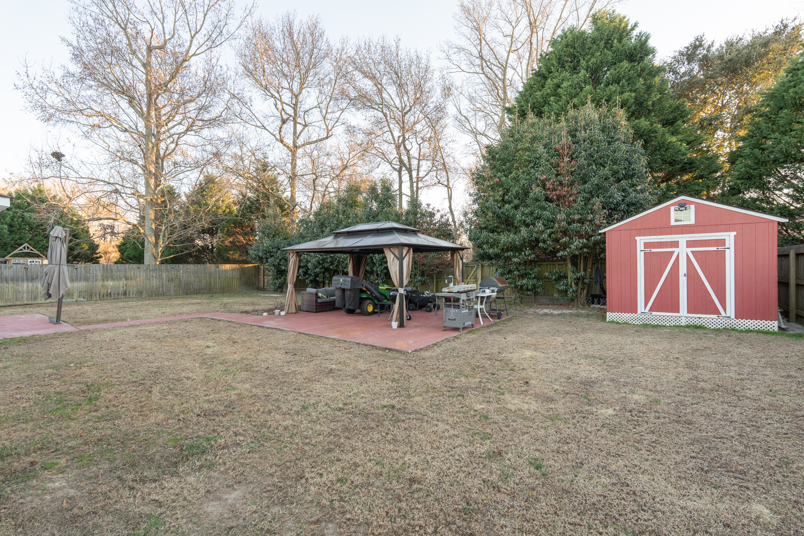 Virginia Beach, Virginia, 23454, United States, 4 Bedrooms Bedrooms, ,3 BathroomsBathrooms,Residential,For Sale,2006012