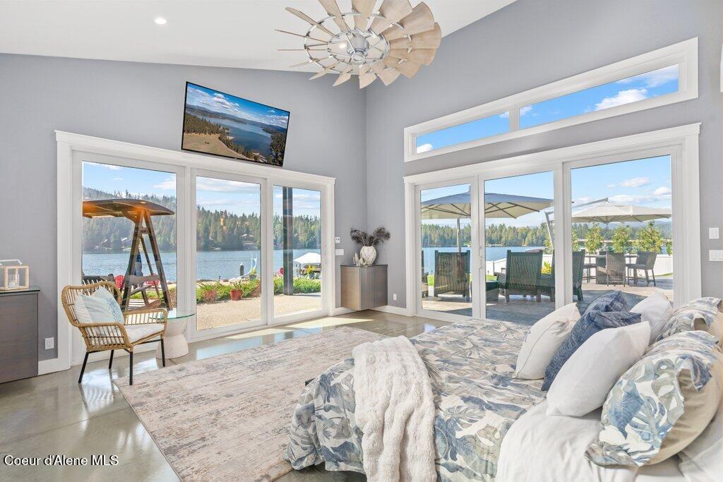 Sandpoint, Idaho, 83864, United States, 4 Bedrooms Bedrooms, ,3 BathroomsBathrooms,Residential,For Sale,1983378