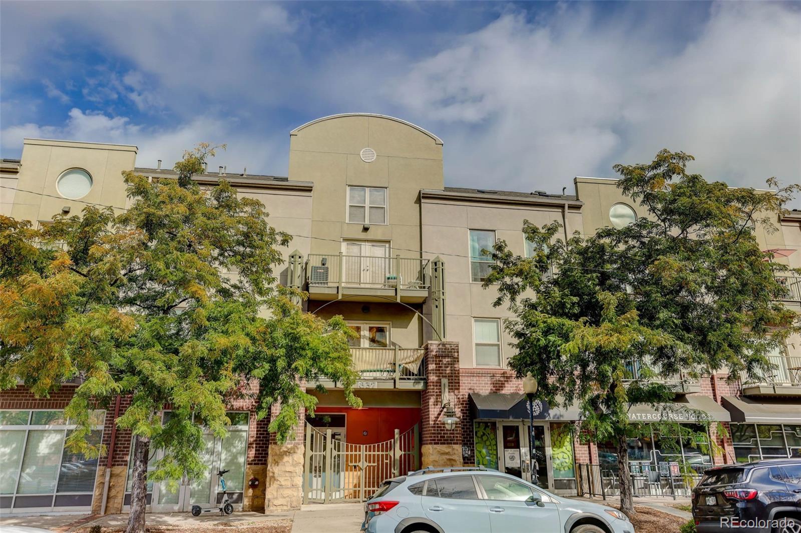 Denver, Colorado, 80218, United States, 2 Bedrooms Bedrooms, ,1 BathroomBathrooms,Residential,For Sale,1992053