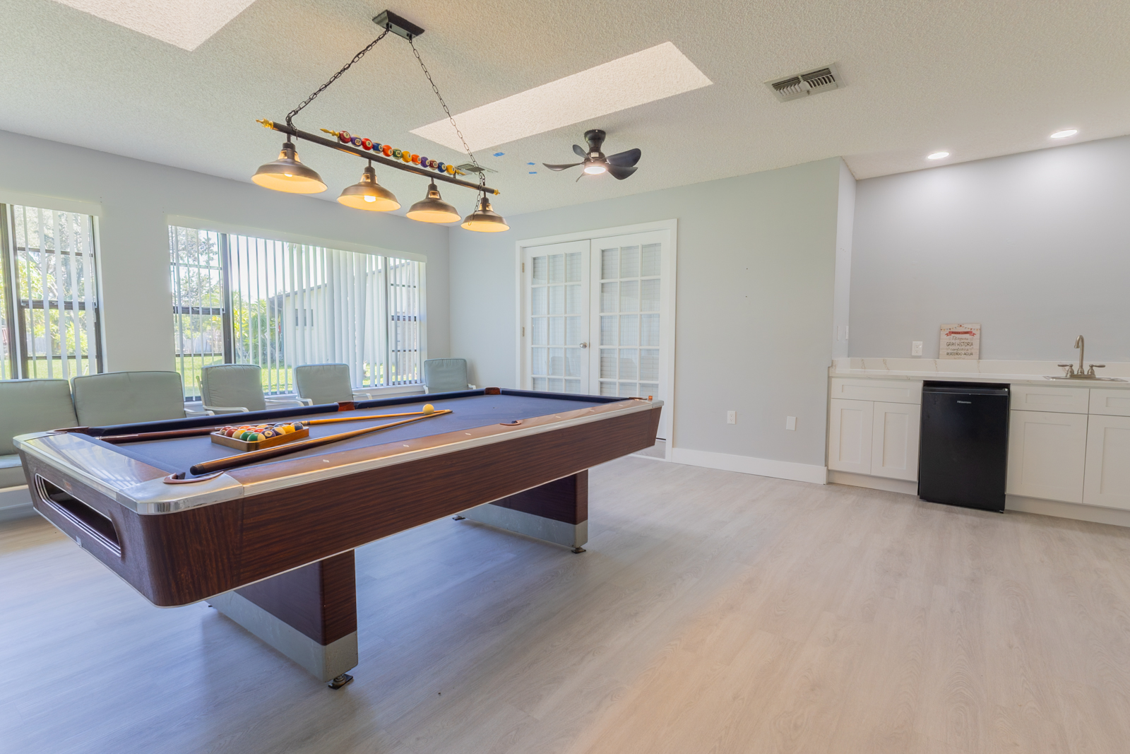 Kissimmee, Florida, 34744, United States, 3 Bedrooms Bedrooms, ,2 BathroomsBathrooms,Residential,For Sale,1936925