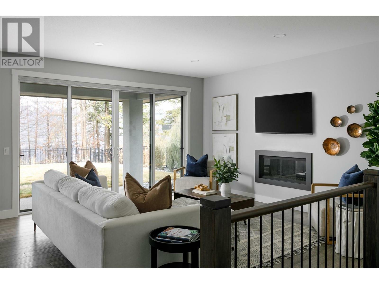 LAKE COUNTRY, British Columbia, V4V 0A4, CA, 5 Bedrooms Bedrooms, ,3 BathroomsBathrooms,Residential,For Sale,1837466