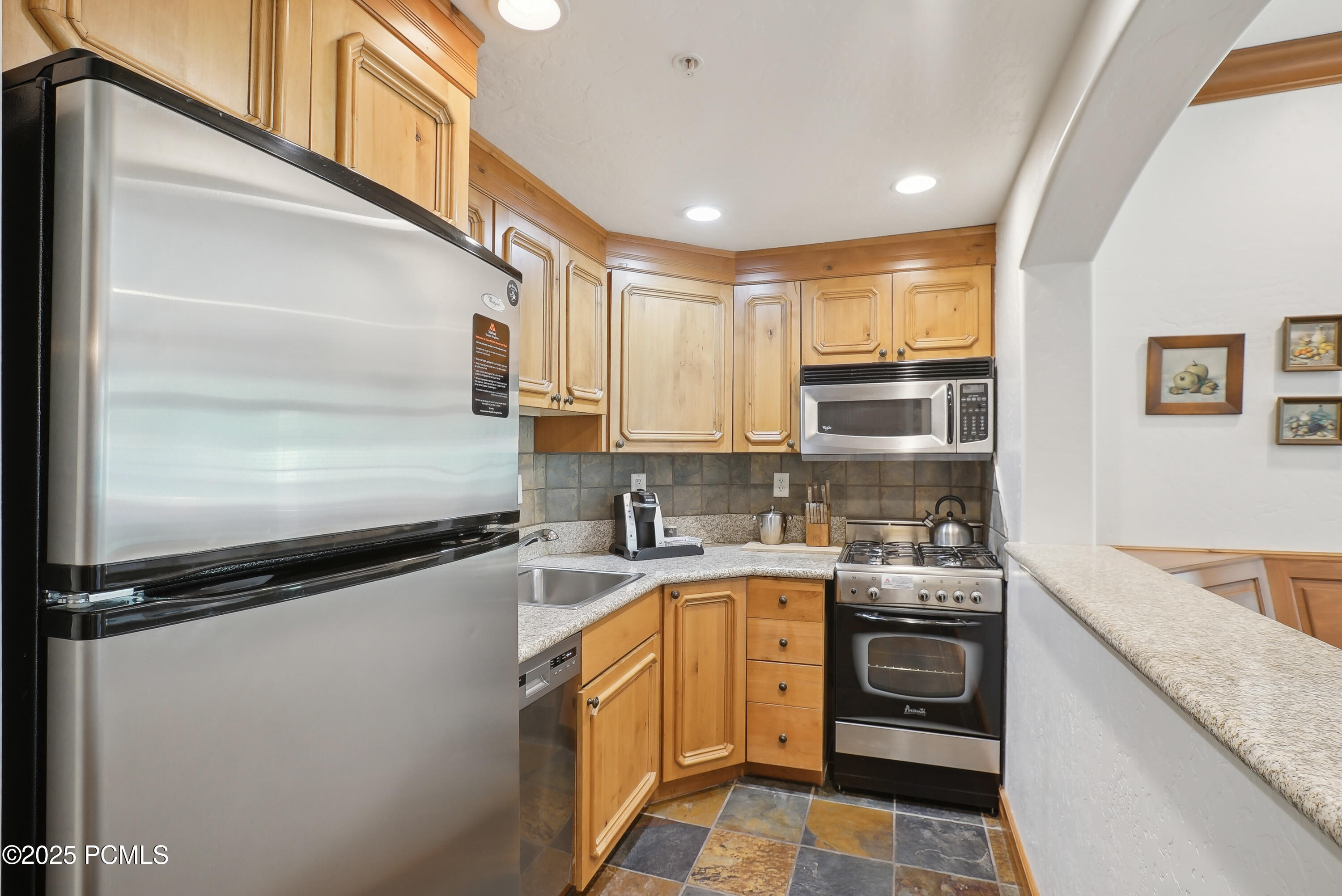 Midway, Utah, 84049, United States, 3 Bedrooms Bedrooms, ,3 BathroomsBathrooms,Residential,For Sale,1826612