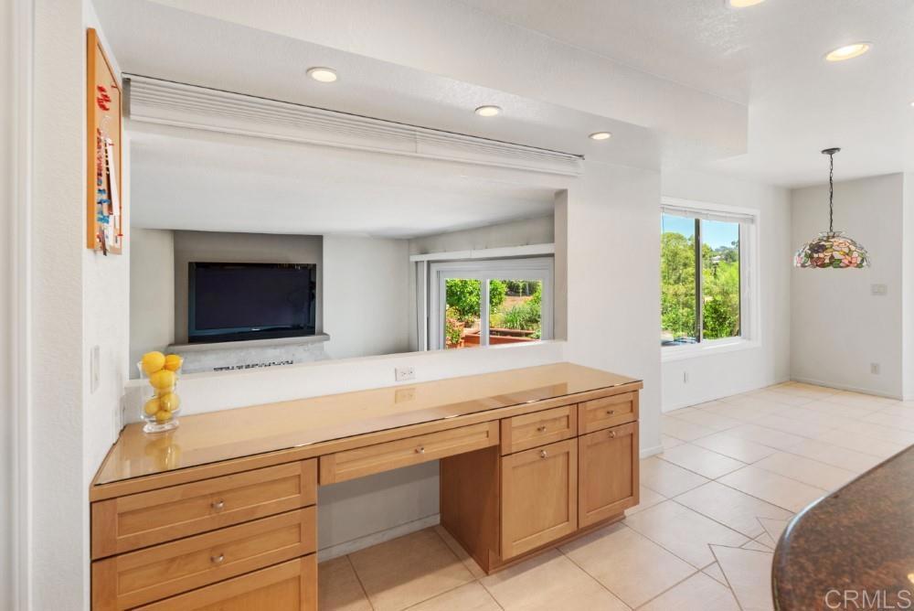 San Diego, California, 92064, United States, 4 Bedrooms Bedrooms, ,3 BathroomsBathrooms,Residential,For Sale,1827869