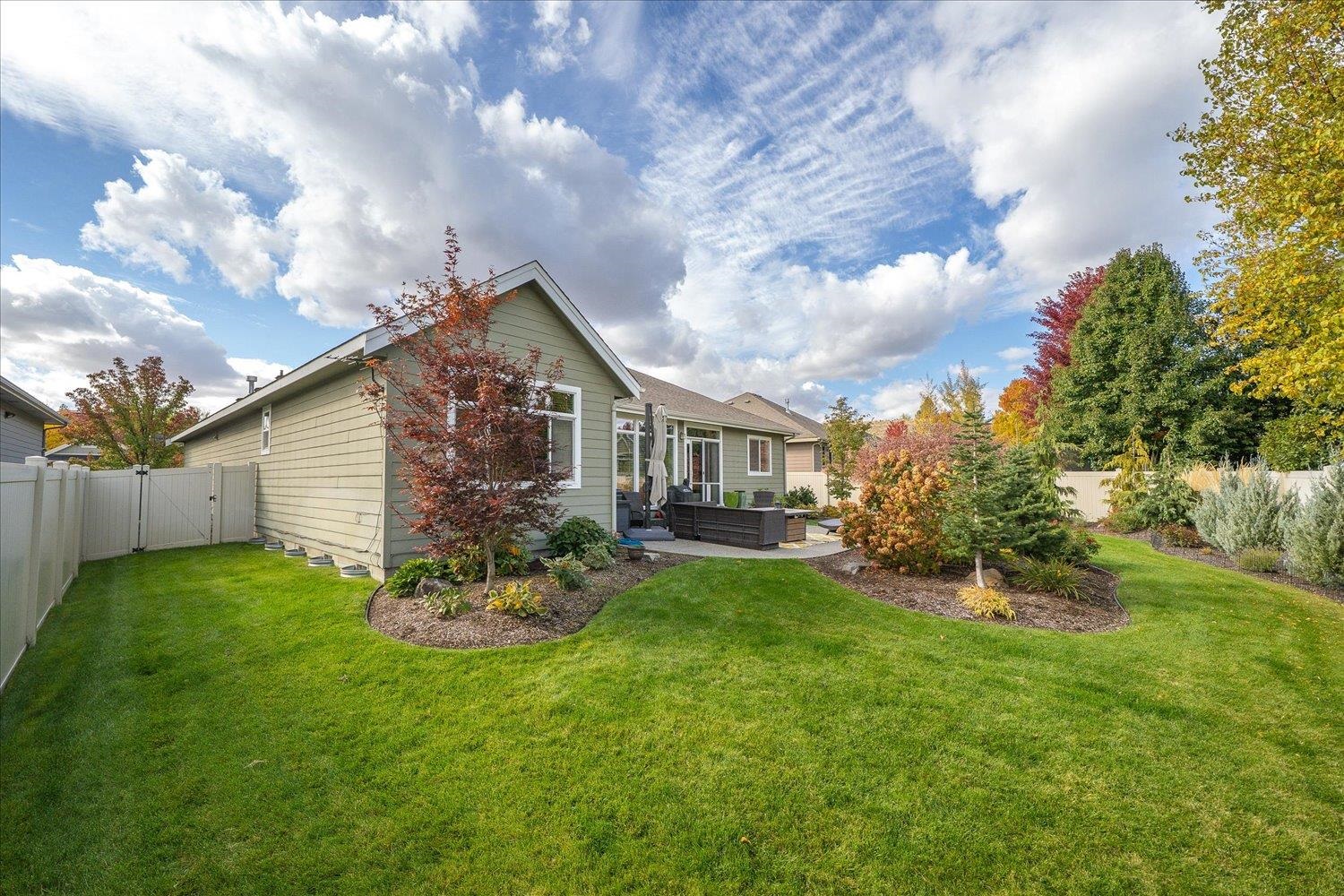 Spokane, Washington, 99224, United States, 4 Bedrooms Bedrooms, ,2 BathroomsBathrooms,Residential,For Sale,1985740