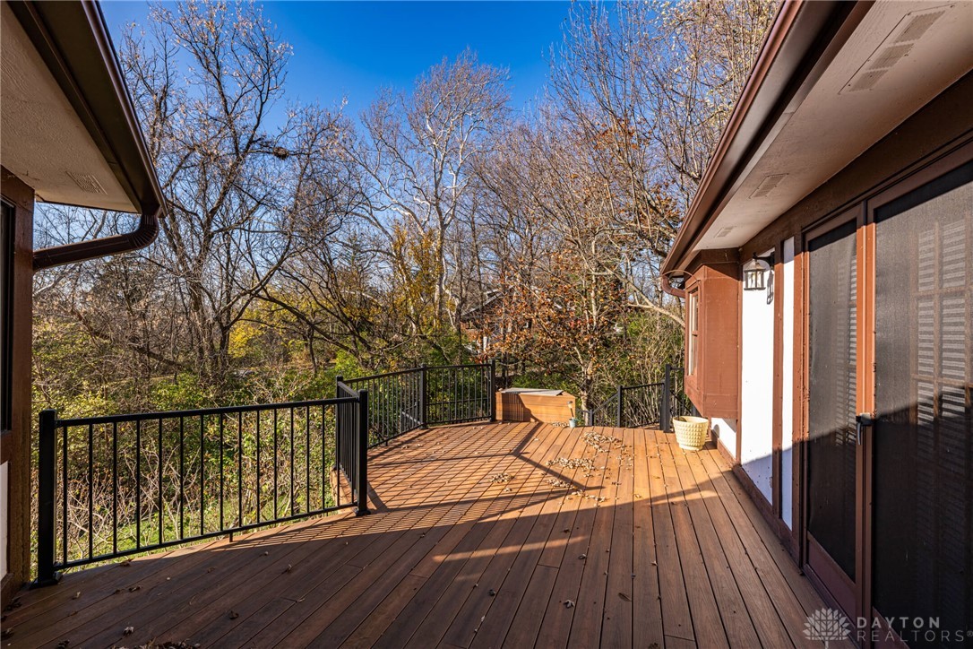 West Milton, Ohio, 45383, United States, 3 Bedrooms Bedrooms, ,3 BathroomsBathrooms,Residential,For Sale,1997225