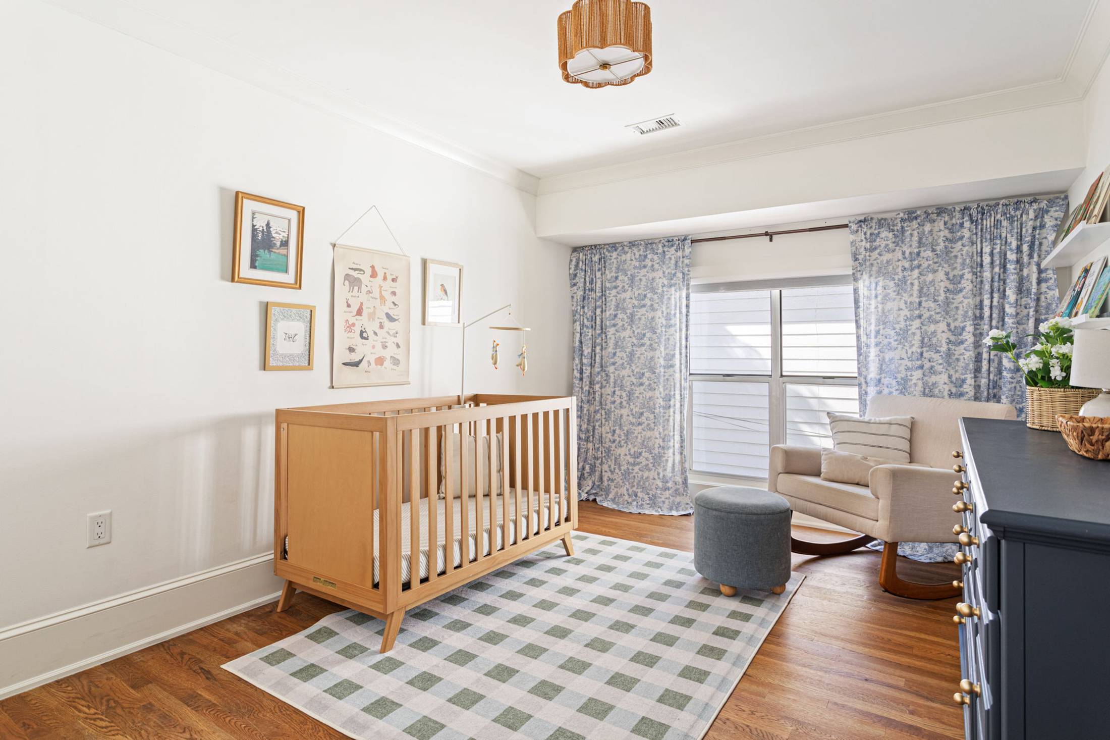  Beautifully Renovated Residence in Brookhaven Fields - 物件實景