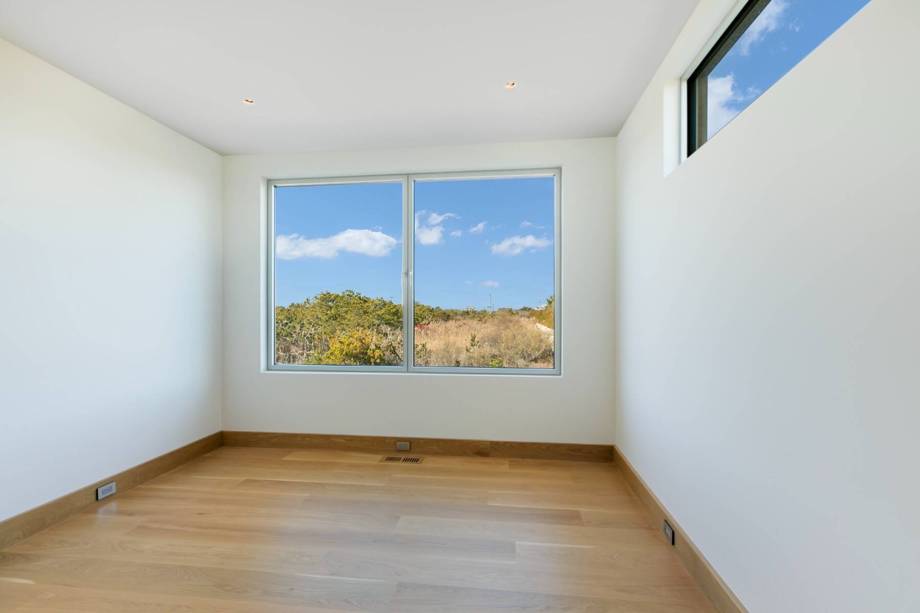  BRAND NEW MODERN OCEANFRONT w/ POOL on 2.6 ACRES IN AMAGANSETT - 物件實景