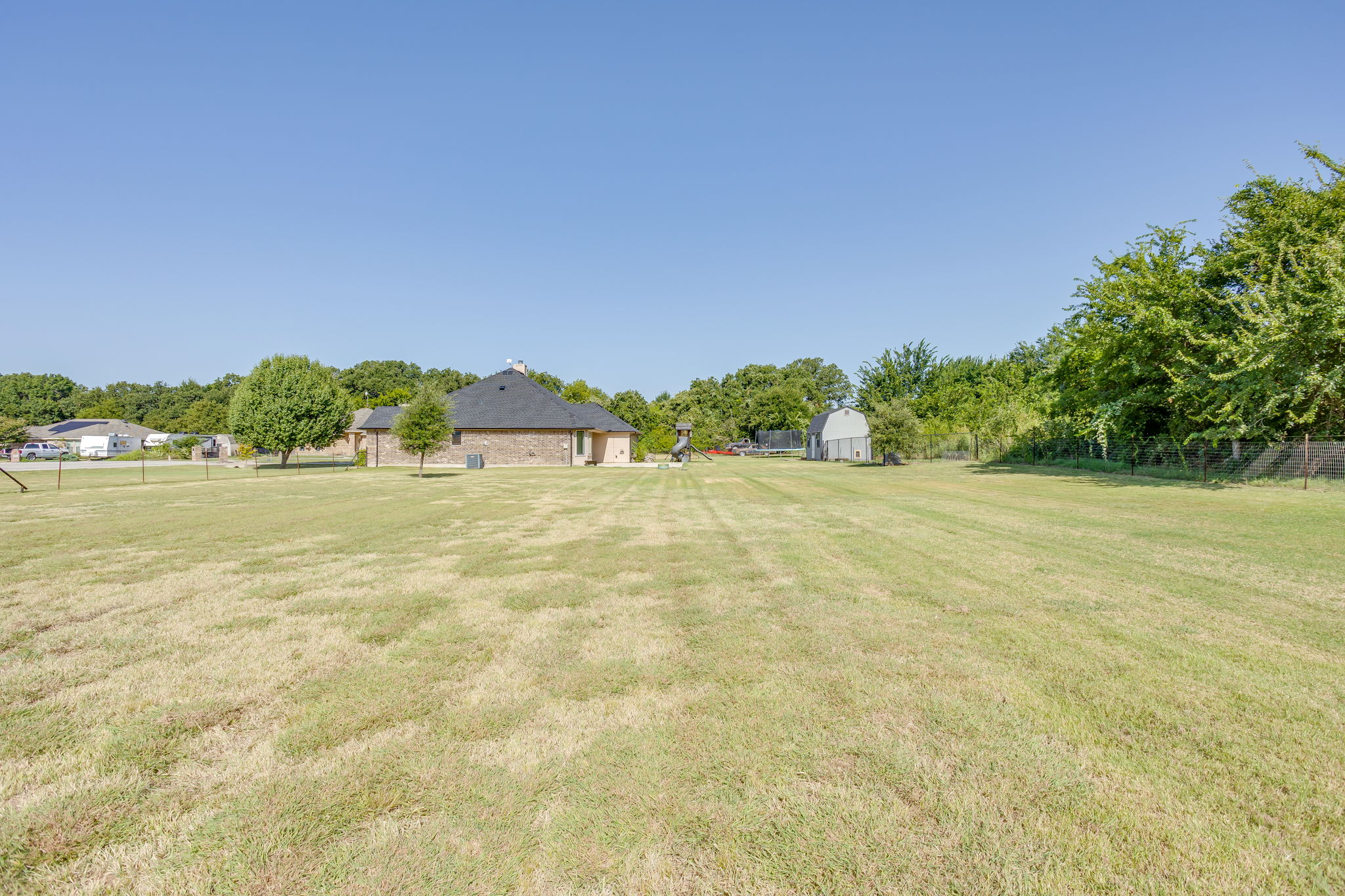  116 Cinnamon Court, Weatherford, TX, 76088 - 物件實景