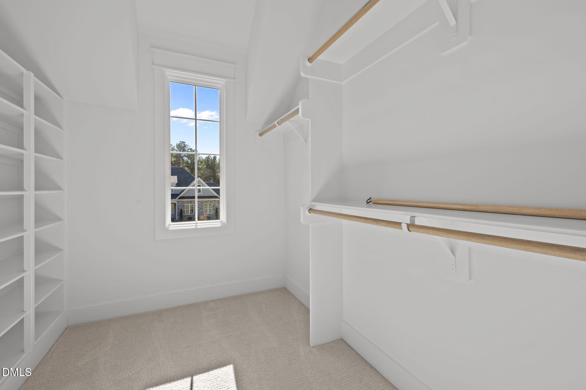 Wake Forest, North Carolina, 27587, United States, 4 Bedrooms Bedrooms, ,5 BathroomsBathrooms,Residential,For Sale,1993322