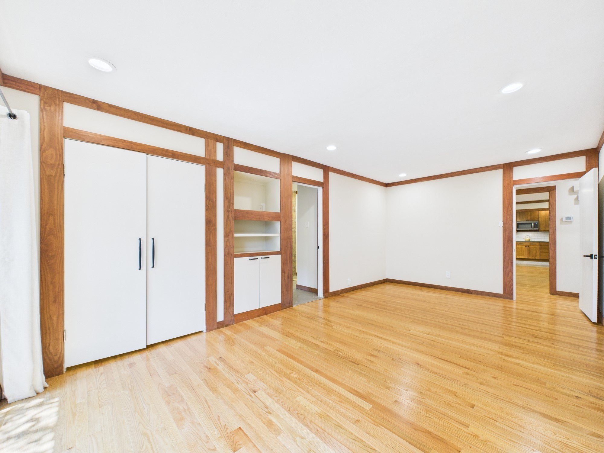 Houston, Texas, 77056, United States, 3 Bedrooms Bedrooms, ,3 BathroomsBathrooms,Residential,For Sale,1984170