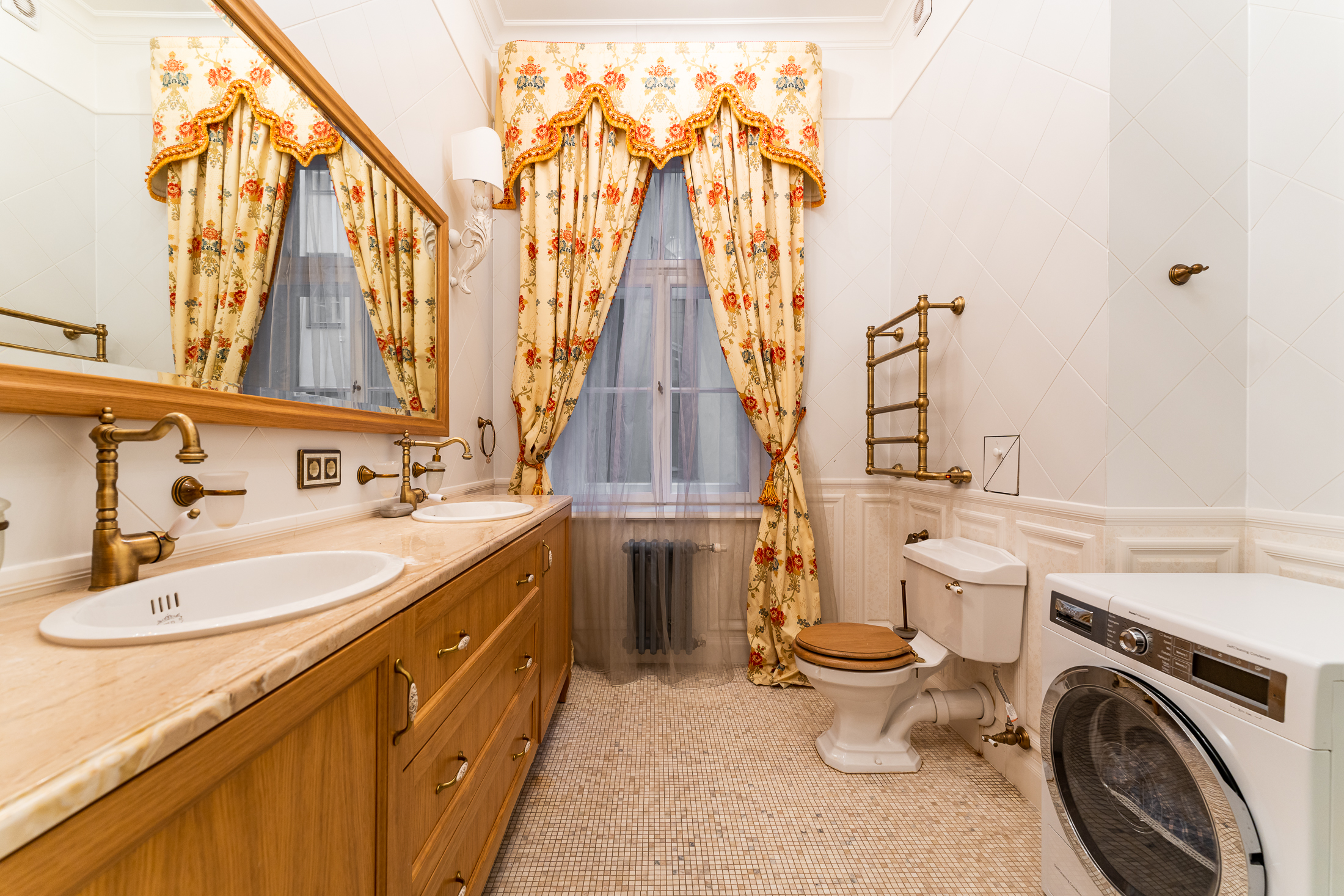  Spacious apartment in an Art Nouveau pearl - 物件實景
