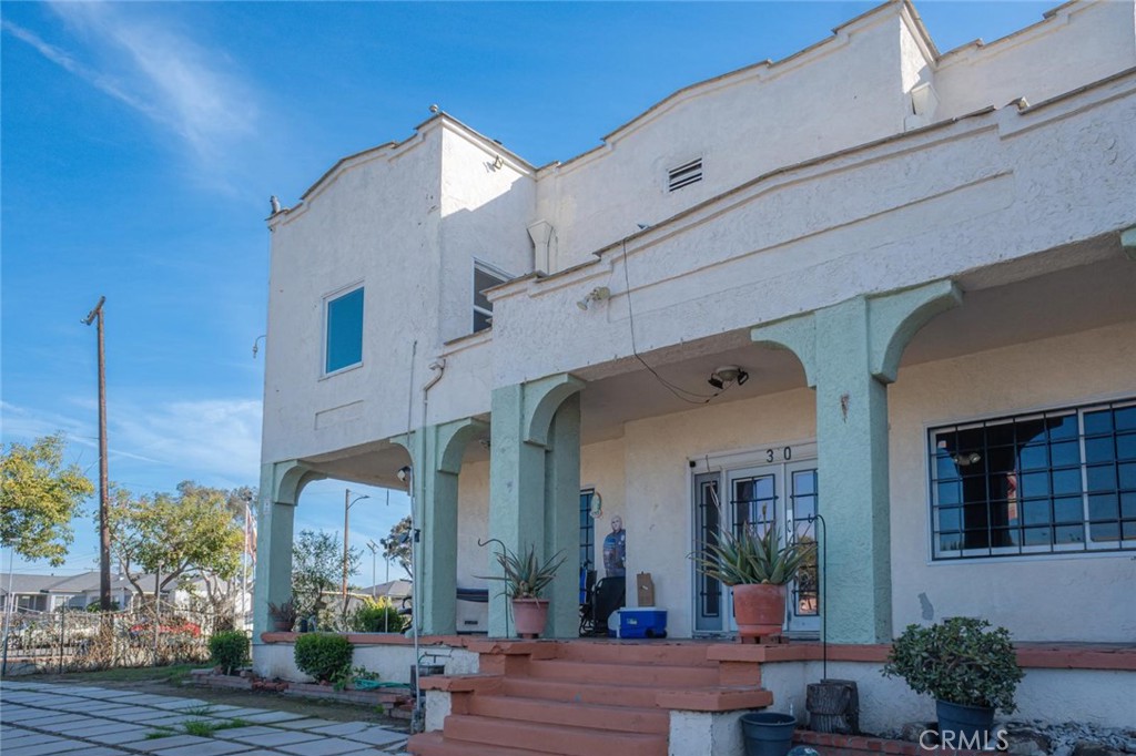 Los Angeles, California, 90061, United States, ,Residential,For Sale,1855356