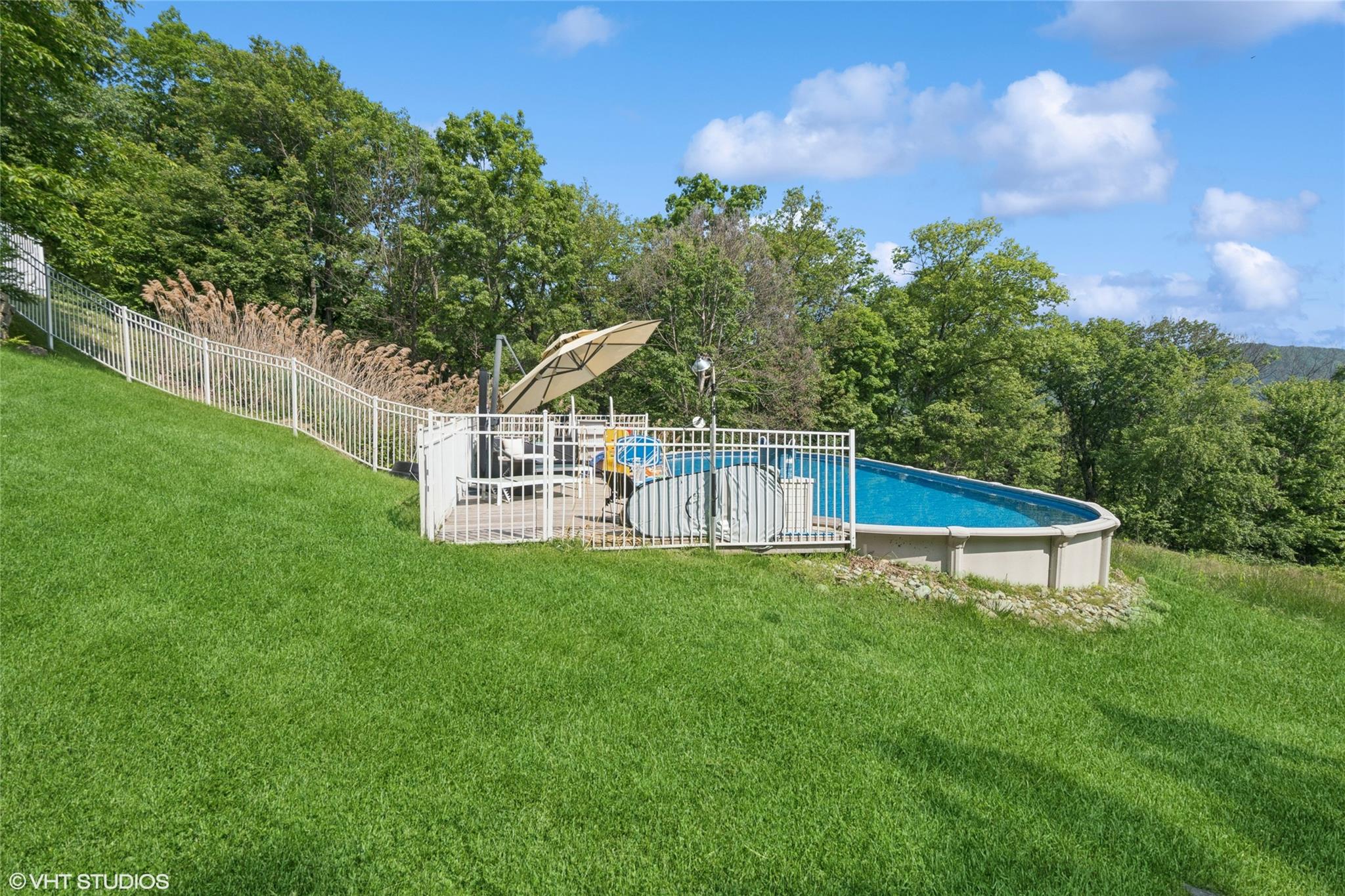 Tomkins Cove, New York, 10986, United States, 7 Bedrooms Bedrooms, ,6 BathroomsBathrooms,Residential,For Sale,1984375