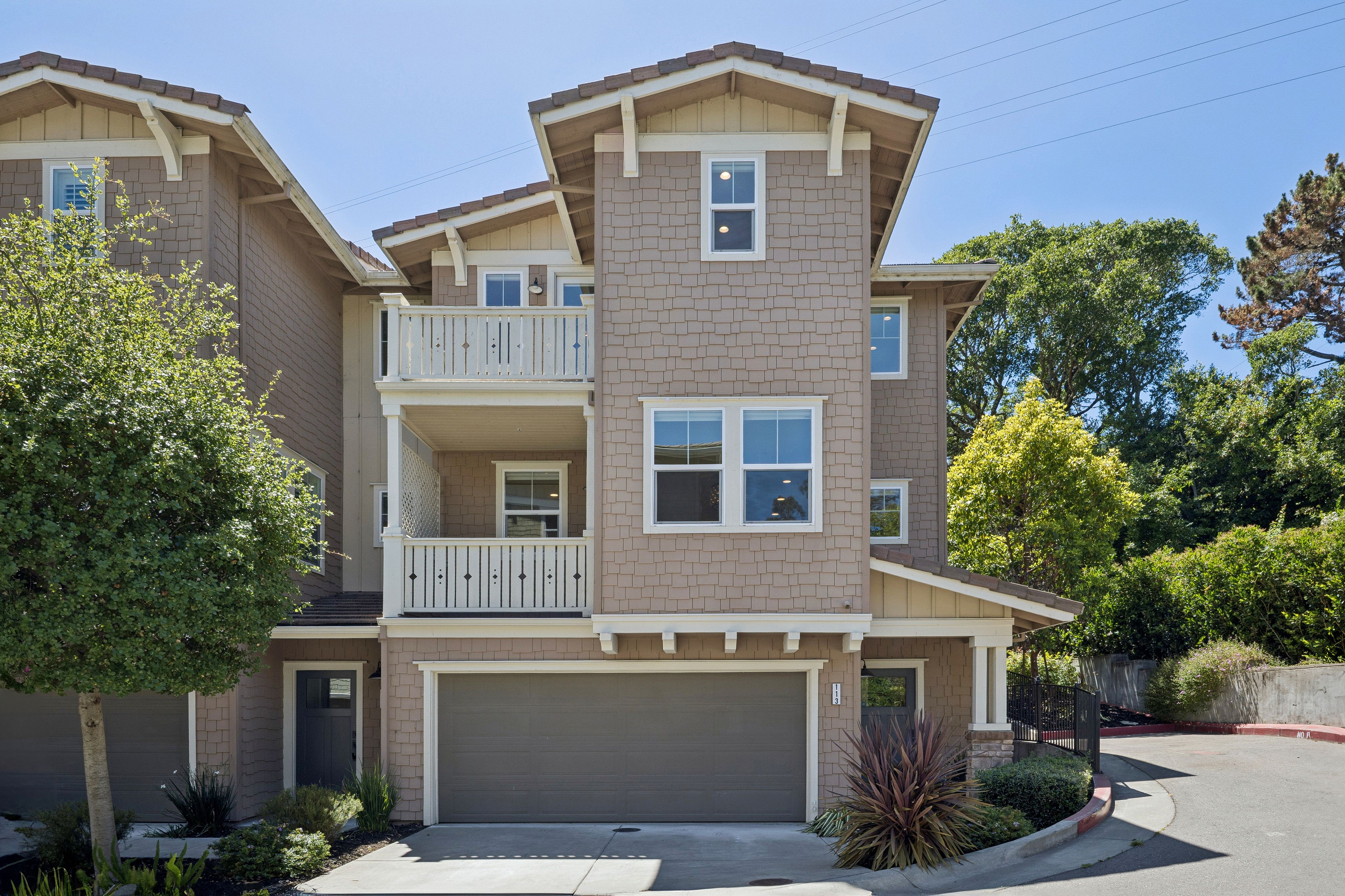  Move-in Ready Luxury Townhome - 物件實景