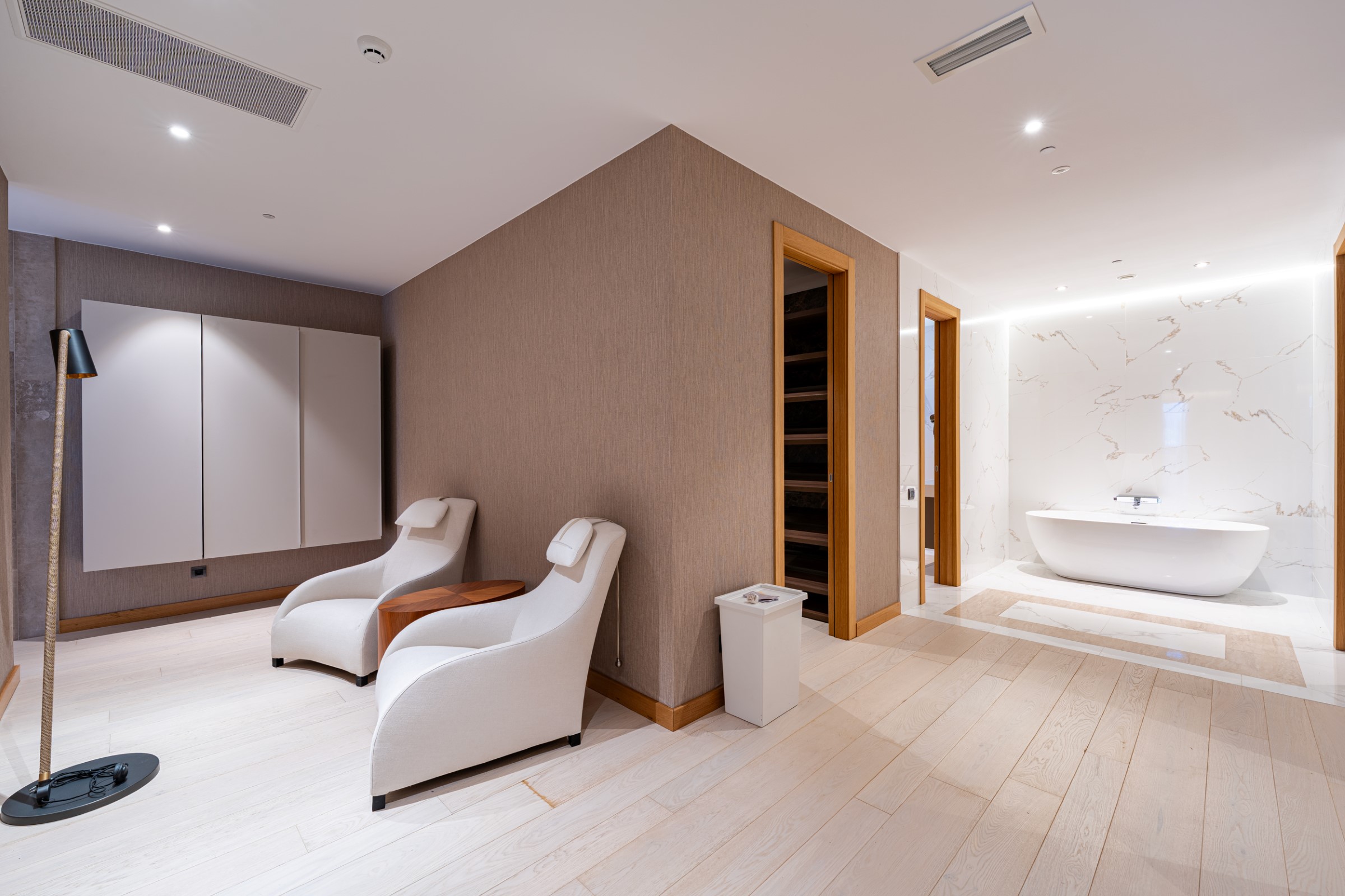  Premium Five-bedroom Waterfront Apartment, Tivat - 物件實景