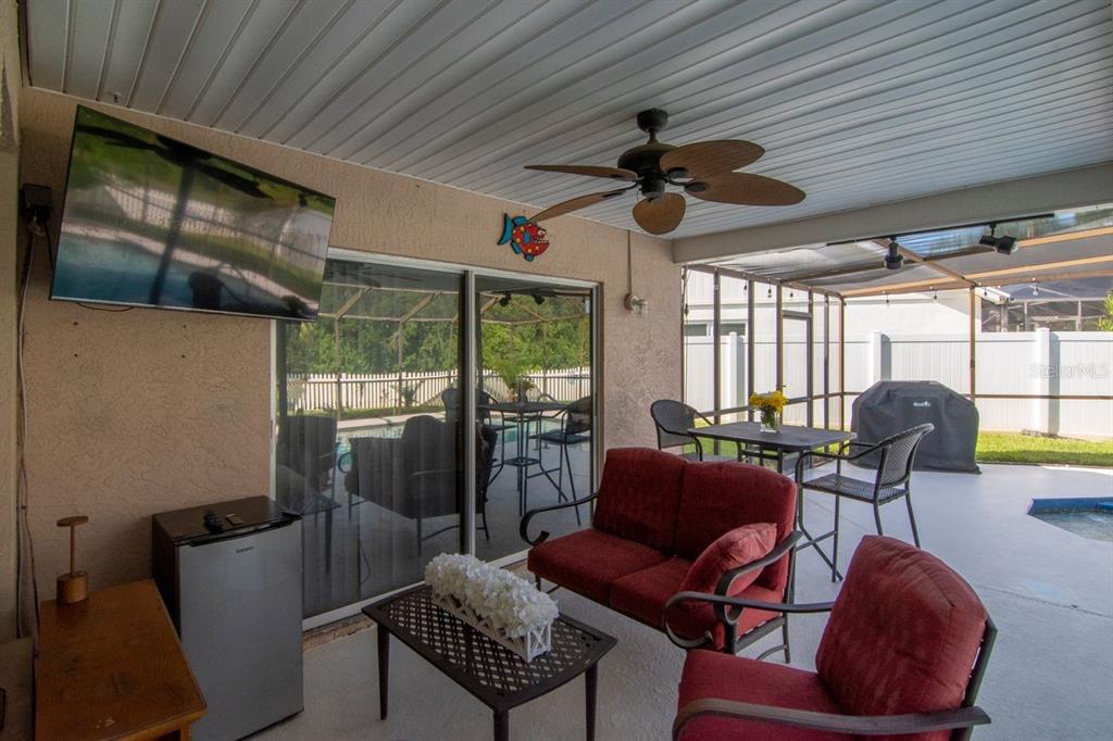 Tampa, Florida, 33635, United States, 4 Bedrooms Bedrooms, ,2 BathroomsBathrooms,Residential,For Sale,1907600