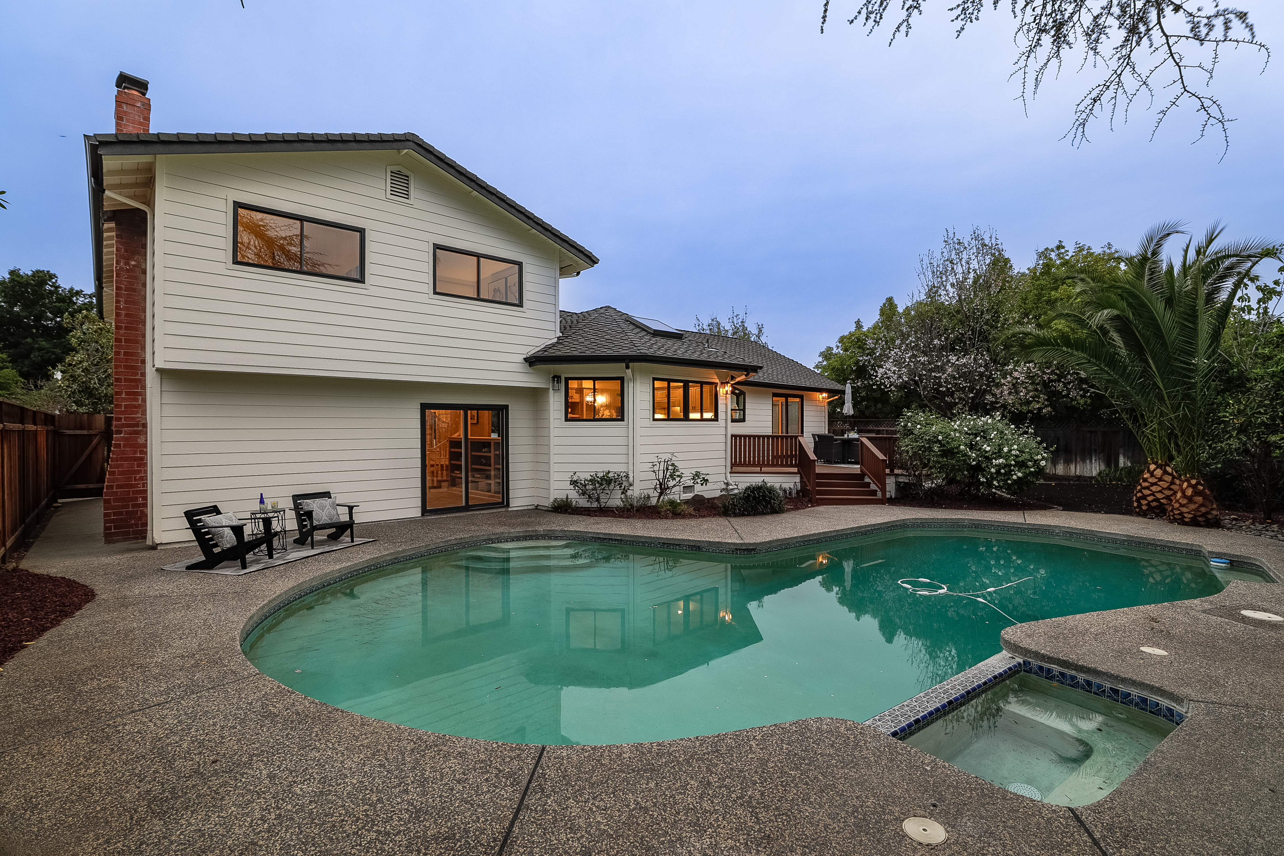  Great Almaden Valley Two-Story - 物件實景