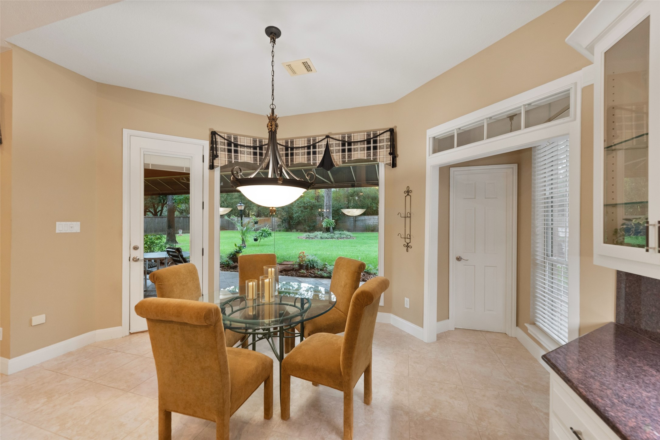  1722 Chestnut Grove Lane - 物件實景