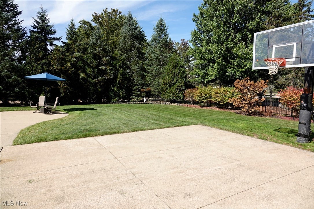 Solon, Ohio, 44139, United States, 4 Bedrooms Bedrooms, ,3 BathroomsBathrooms,Residential,For Sale,1981098