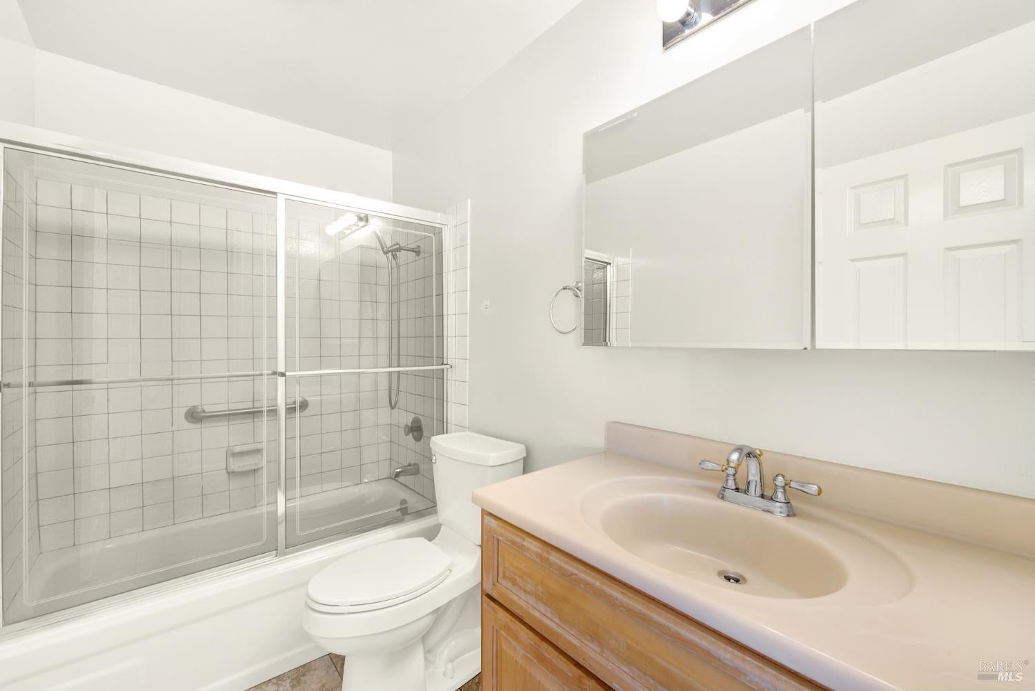 Benicia, California, 94510, United States, 4 Bedrooms Bedrooms, ,3 BathroomsBathrooms,Residential,For Sale,1989511