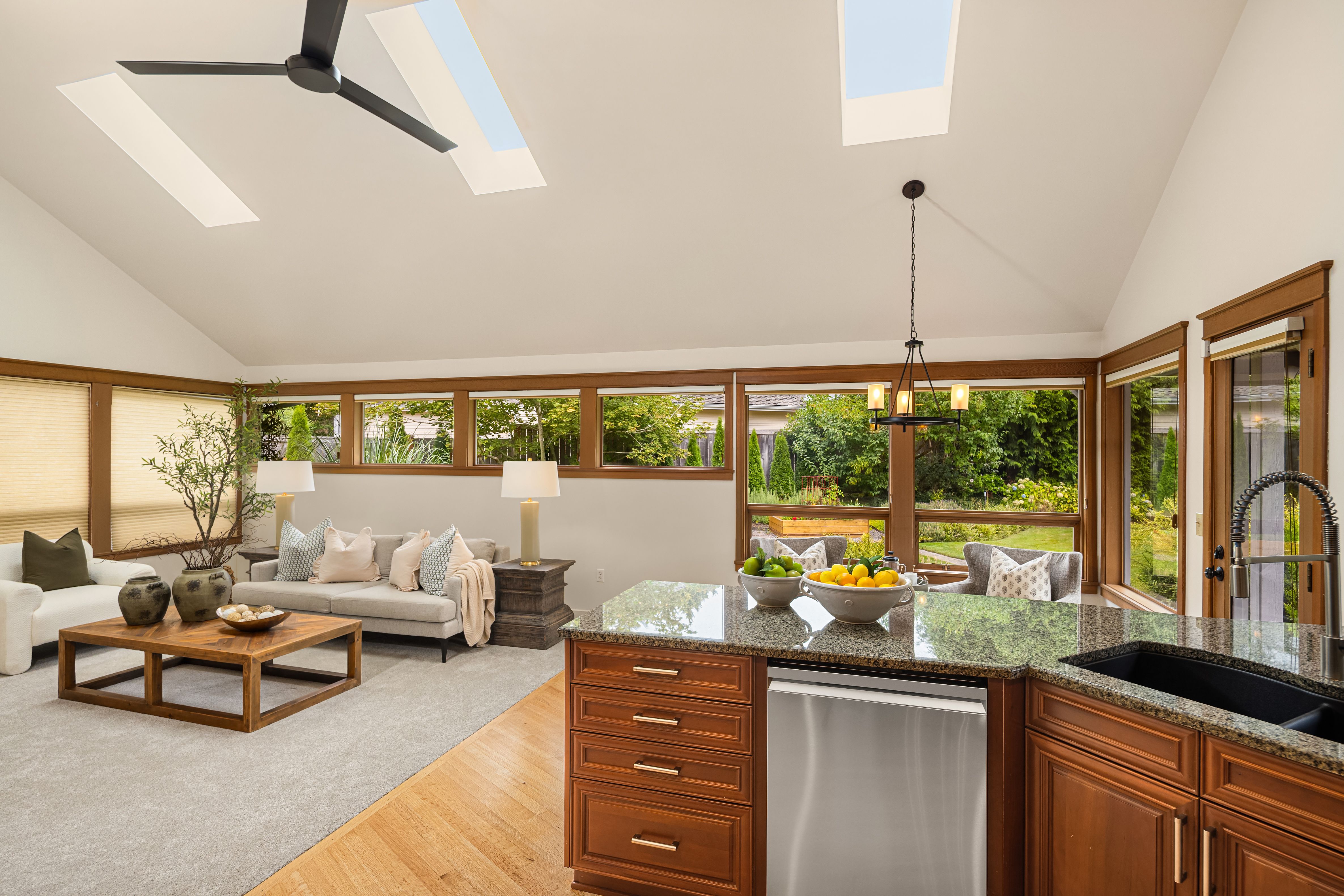  14246 157th Place NE, Woodinville, WA 98072 - 物件實景