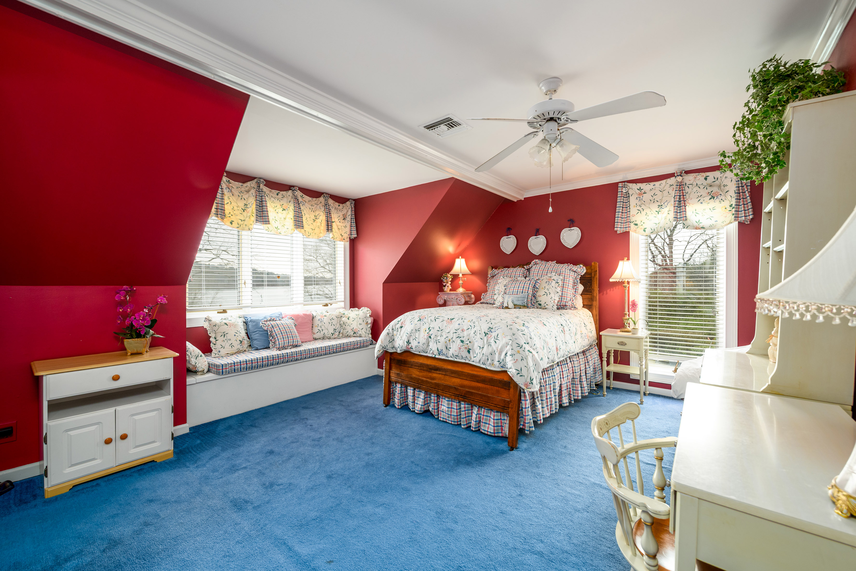  Lakefront Estate with Private Dock, Guest Home and Pool - 物件實景