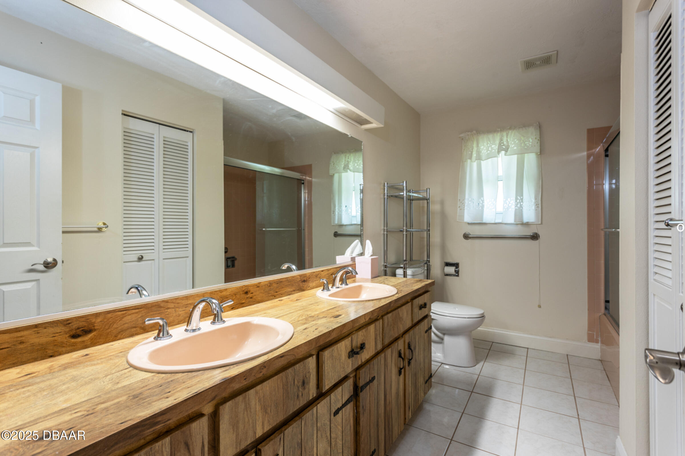 Ormond Beach, Florida, 32174, United States, 4 Bedrooms Bedrooms, ,4 BathroomsBathrooms,Residential,For Sale,1939023