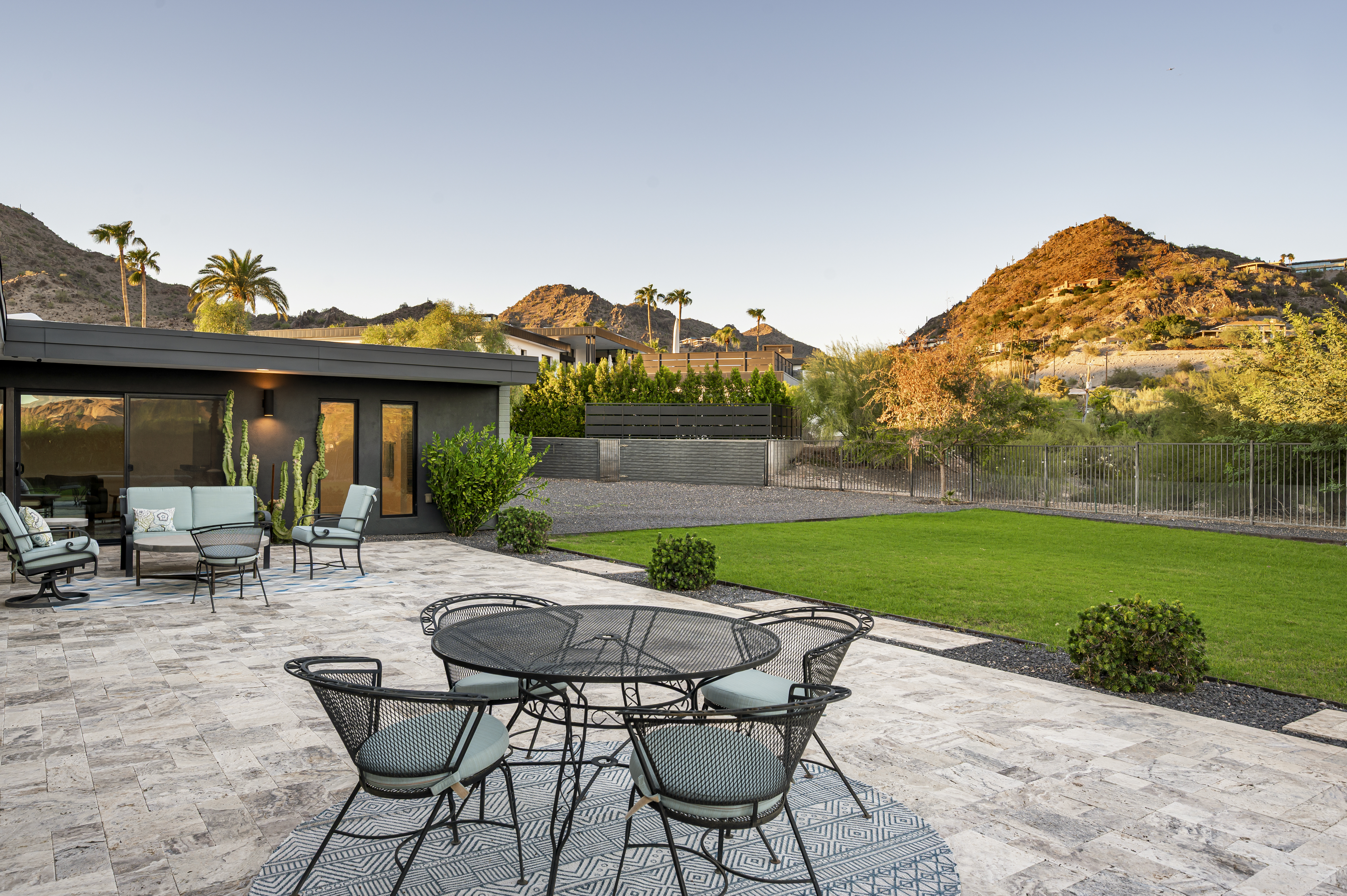  4020 E Sierra Vista Drive  Scottsdale, AZ - 物件實景