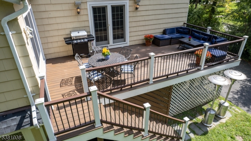 Chatham Boro, New Jersey, 07928, United States, 4 Bedrooms Bedrooms, ,3 BathroomsBathrooms,Residential,For Sale,1941071