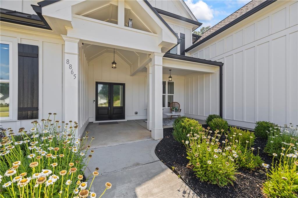 Cumming, Georgia, 30041, United States, 4 Bedrooms Bedrooms, ,5 BathroomsBathrooms,Residential,For Sale,1977263