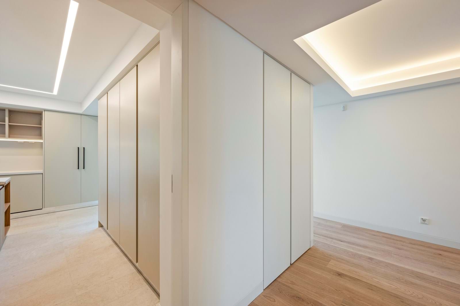 Lisboa, Lisbon, 1700-093, PT, 3 Bedrooms Bedrooms, ,3 BathroomsBathrooms,Residential,For Sale,1829446