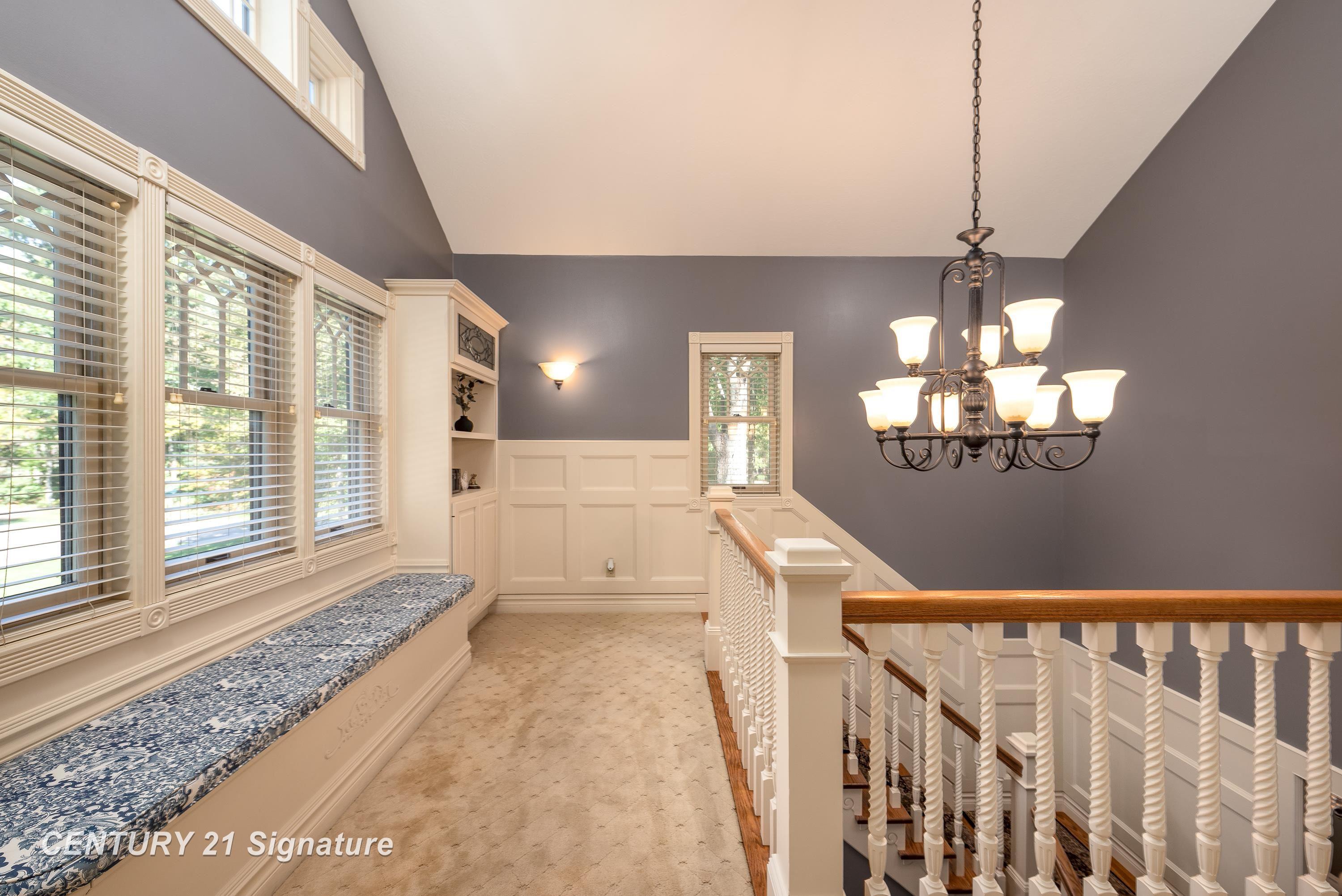 Midland, Michigan, 48642, United States, 5 Bedrooms Bedrooms, ,6 BathroomsBathrooms,Residential,For Sale,1977241