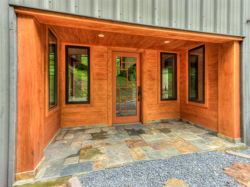 Oklahoma City, Oklahoma, 73131, United States, 4 Bedrooms Bedrooms, ,5 BathroomsBathrooms,Residential,For Sale,1919508