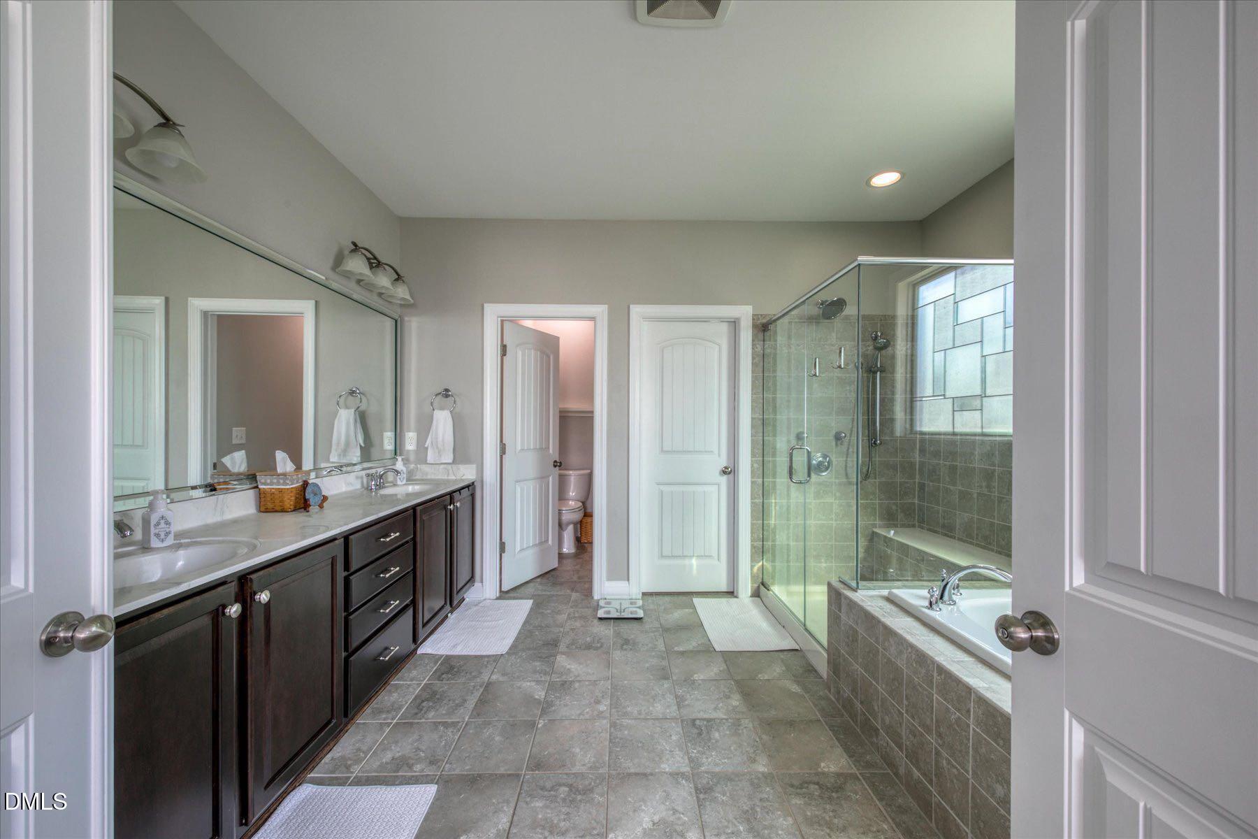 Clayton, North Carolina, 27527, United States, 5 Bedrooms Bedrooms, ,4 BathroomsBathrooms,Residential,For Sale,2040029