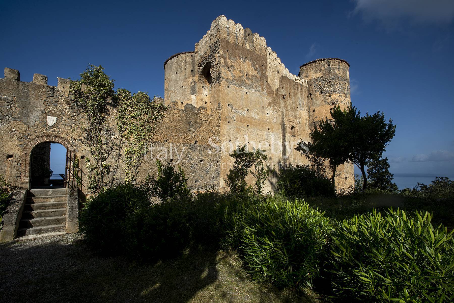  Norman fortress on the sea of Calabria - 物件實景